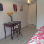 Double Avec Salle De Bain Privative 昂代