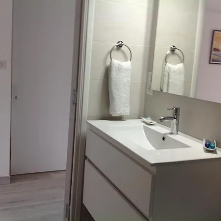 Double Avec Salle De Bain Privative Rum i privatbostad