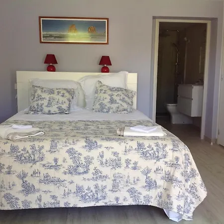 Double Avec Salle De Bain Privative Rum i privatbostad