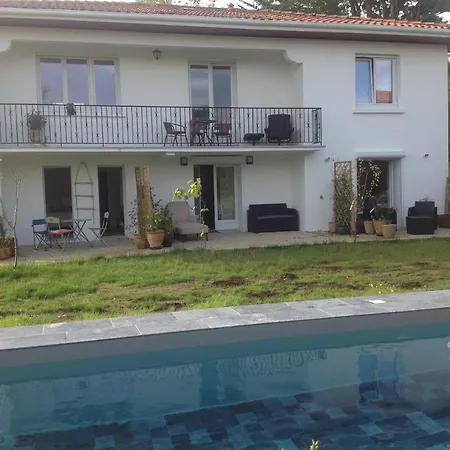 Double Avec Salle De Bain Privative *