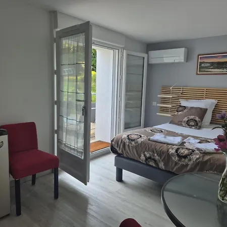 Double Avec Salle De Bain Privative * Hendaye