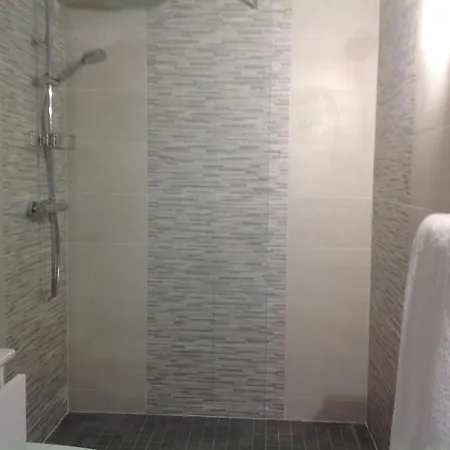 Privat bolig Double Avec Salle De Bain Privative *