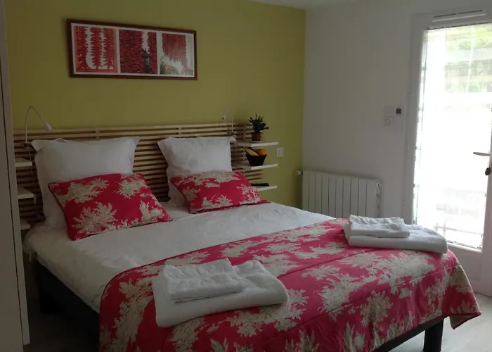 Double Avec Salle De Bain Privative * Hendaye