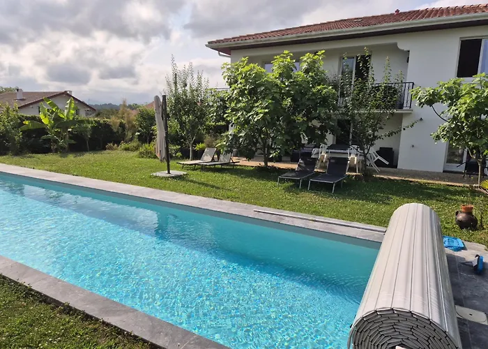 Double Avec Salle De Bain Privative * Hendaye